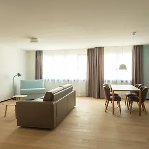  Appartement Ema House Serviced Superior Downtown